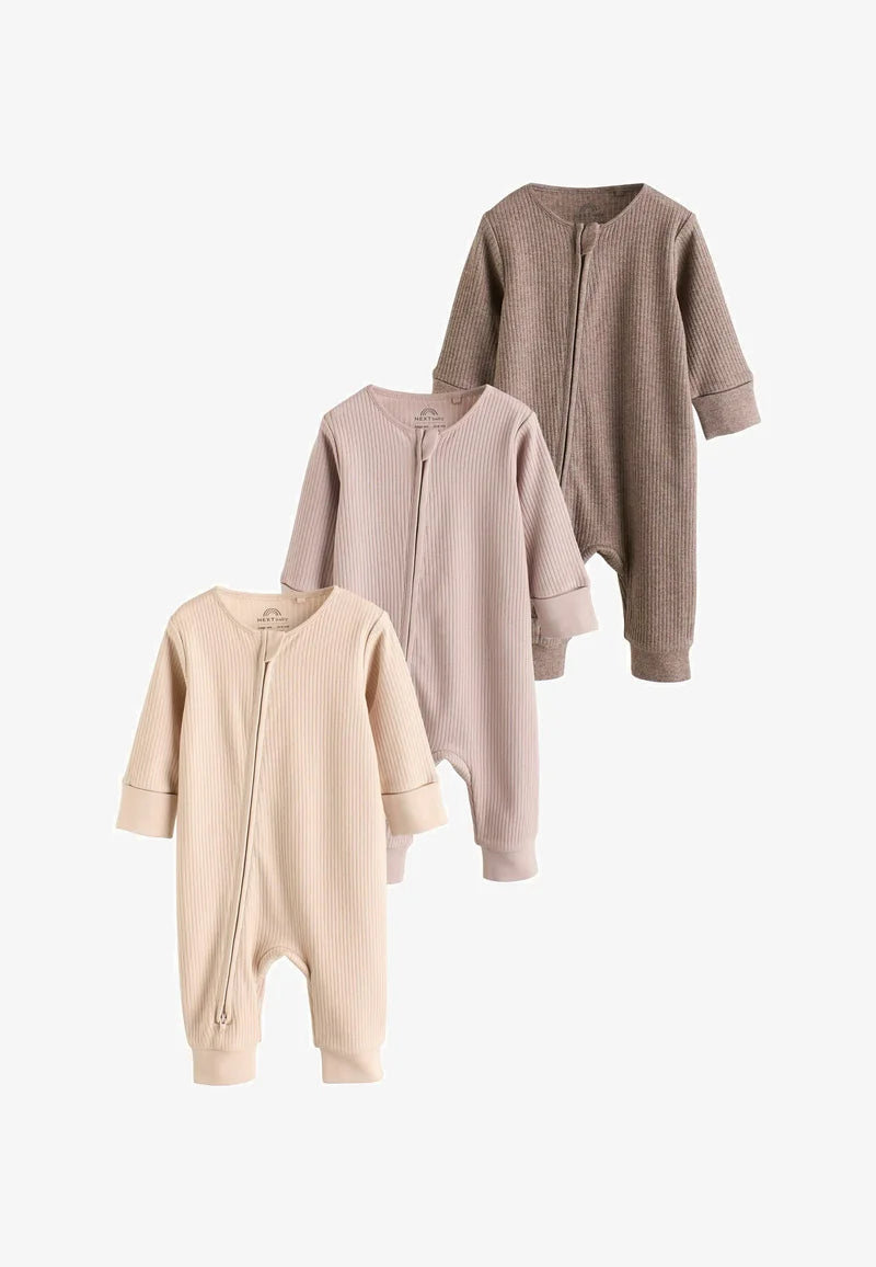 Comfortabel Little Lellu Boxpakje in Zachte Neutrale Tint.